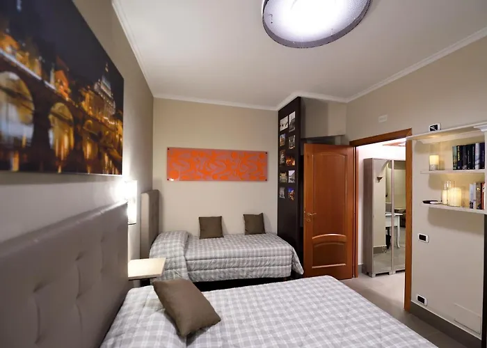 Apartment Domus Catone Rom